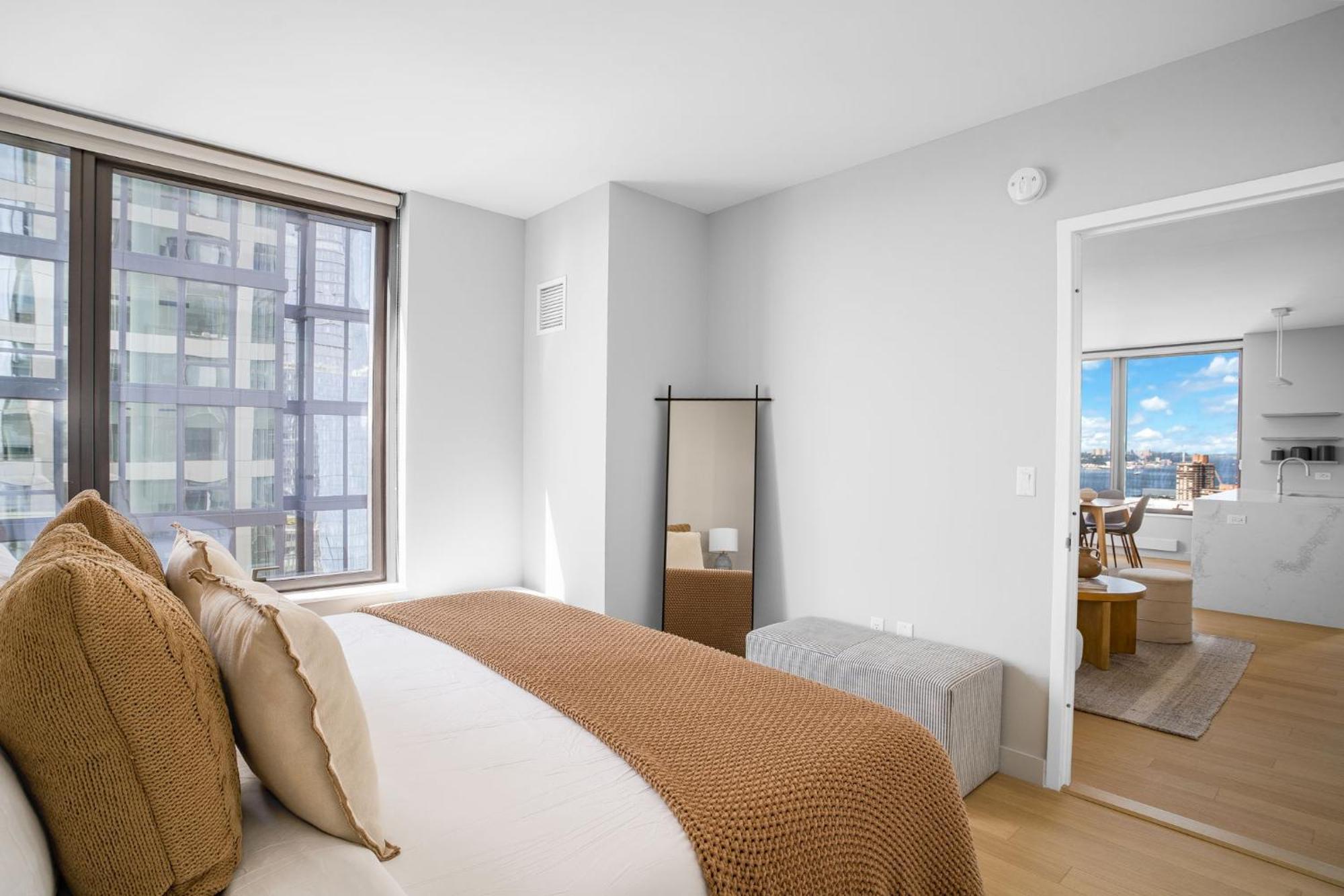 Modern Stylish 2Br 2Ba Apartment In Hudson Yard New York Exteriör bild